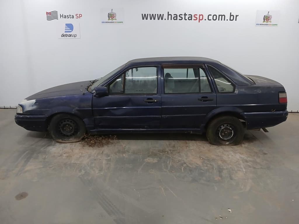 Volkswagen Santana 1996, azul
