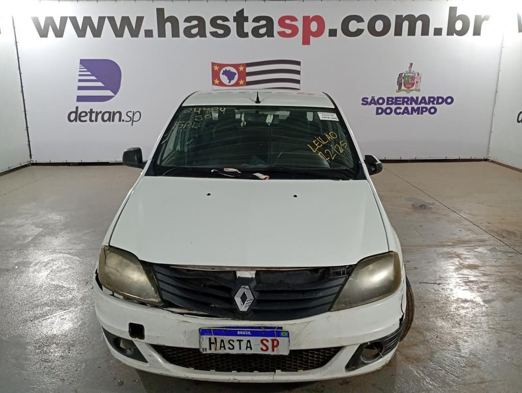 Renault Logan EXP 1016v 2013 — foto 1