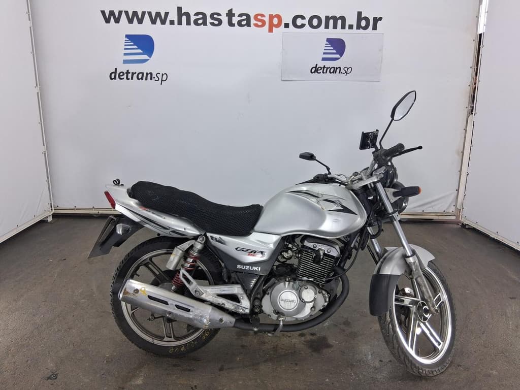 Jta-suzuki Gsr150i 2013 — foto 1