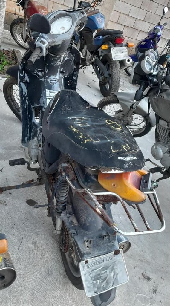 Honda C-100 BIZ 2002 — foto 3