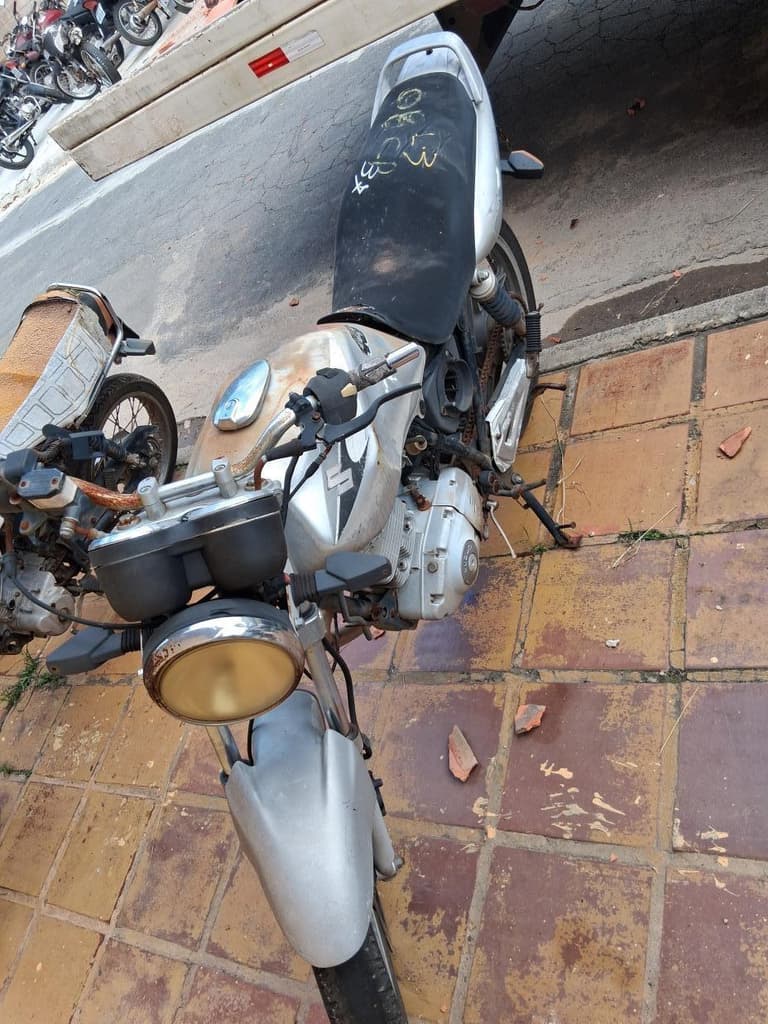 Suzuki En125 YES 2007