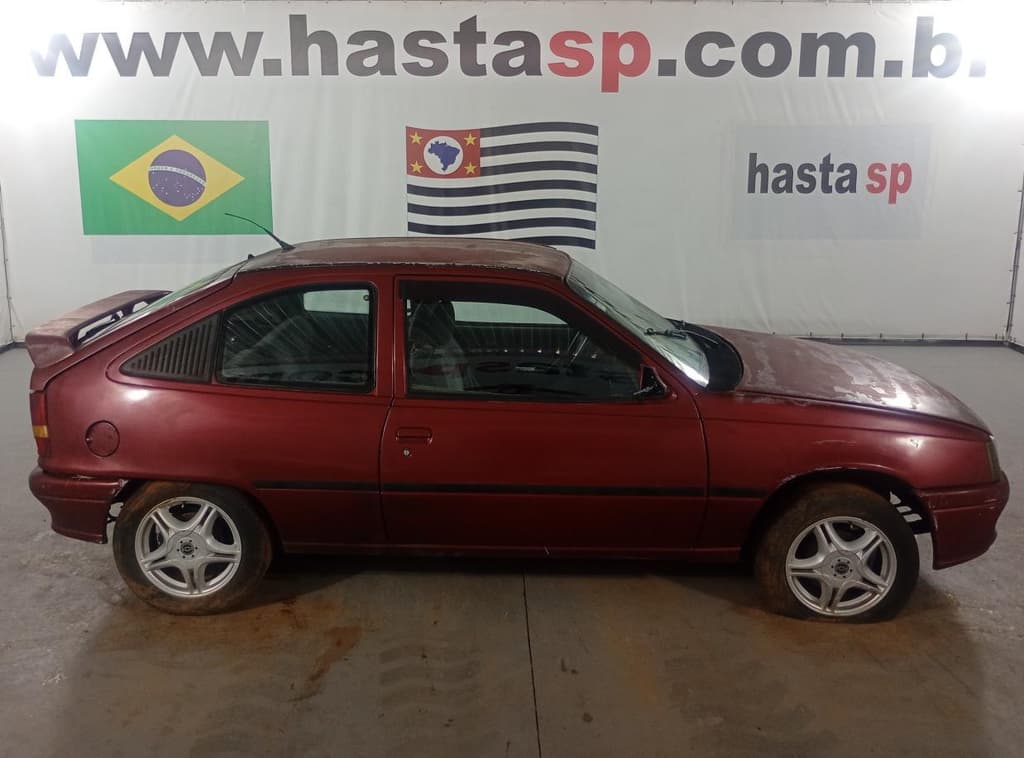 Chevrolet Kadett GL 1995, vermelha