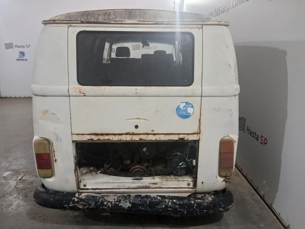 Volkswagen Kombi 1984 — foto 4