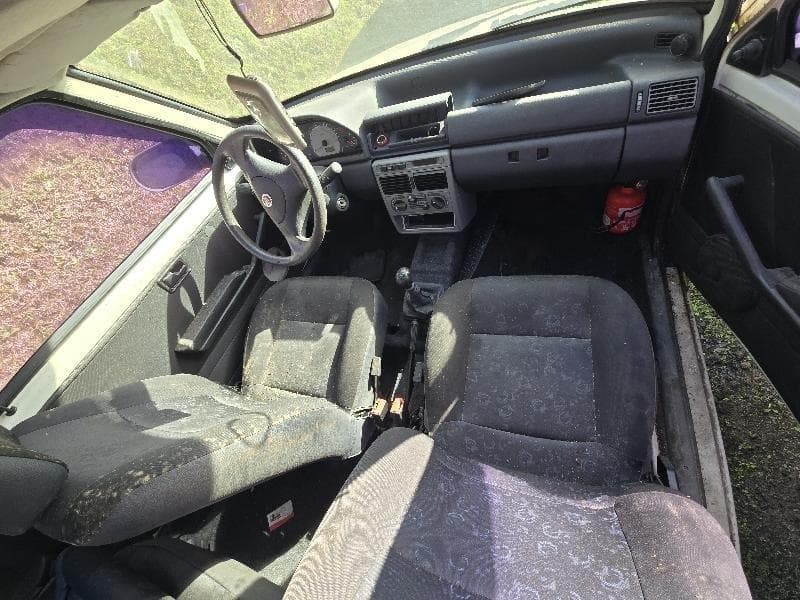 Fiat UNO Mille Economy 2011 — foto 3