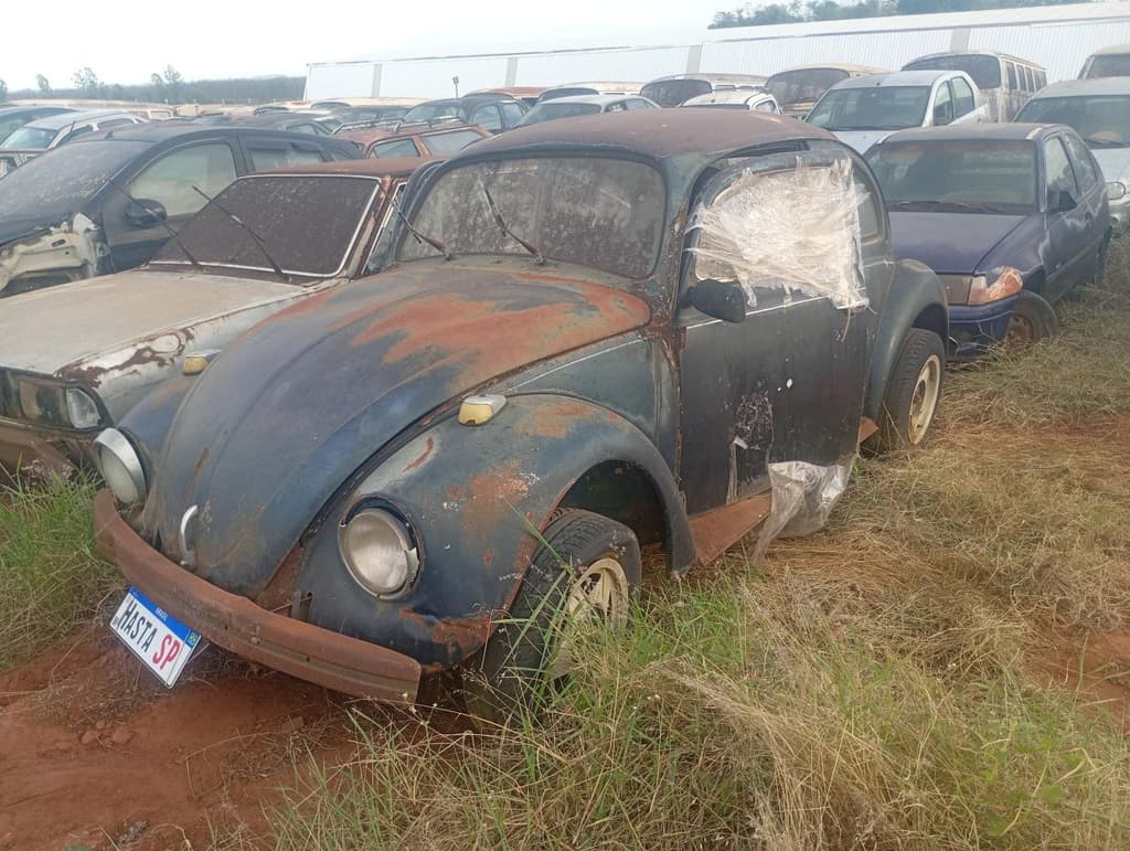 Volkswagen Fusca 1300 1975, azul