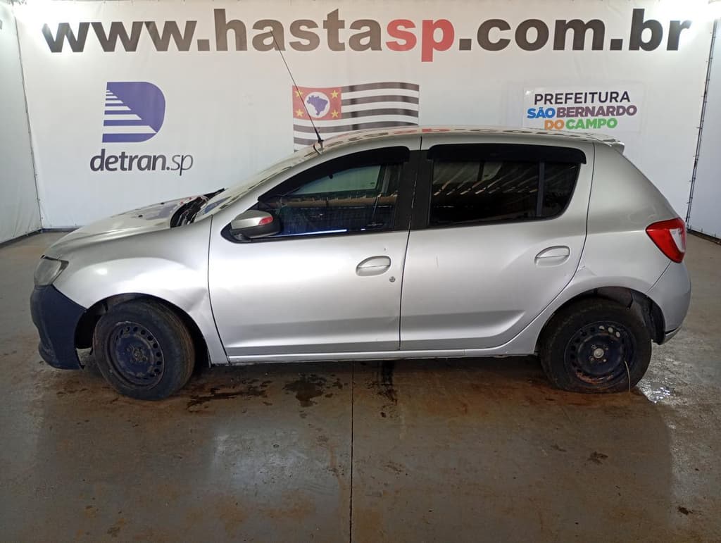 Renault Sandero Expr 10 2017 — foto 3
