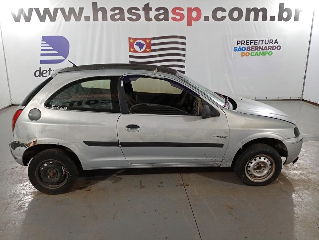 Chevrolet Celta 3 Portas 2001 — foto 1