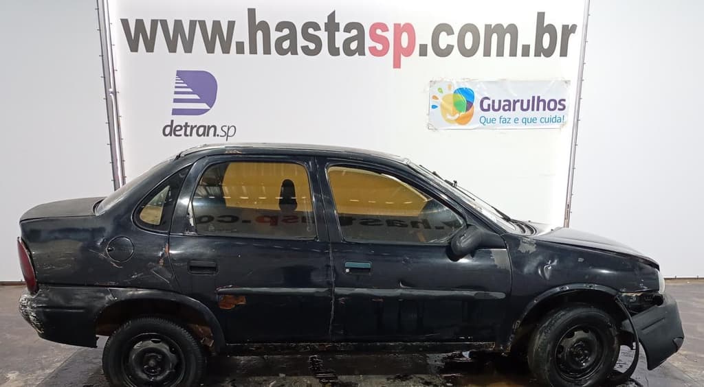 Chevrolet Corsa Classic 2004 — foto 1