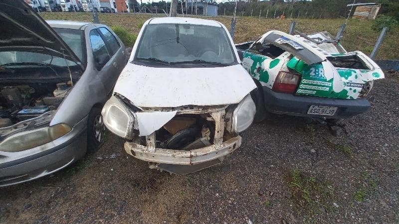 Fiat UNO Vivace 1.0 2014 — foto 3