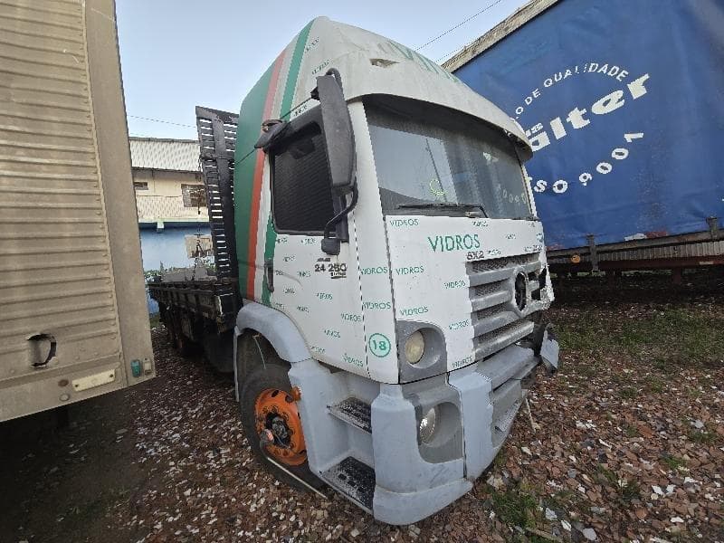 Volkswagen 24.250 CLC 6X2 2009 — foto 4
