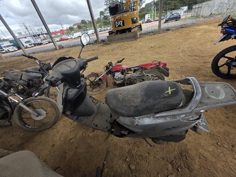 Suzuki An125 2005 — foto 3