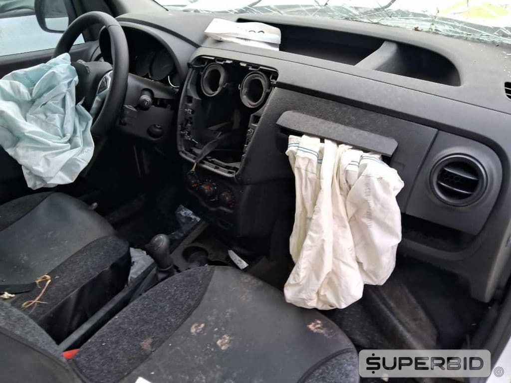 Renault Kangoo ADV 16 2026 — foto 6