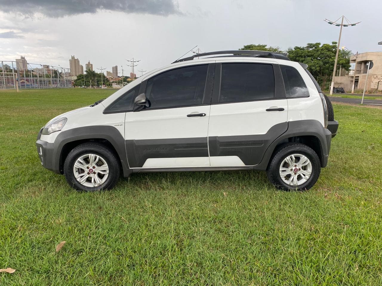 Fiat Idea Adventure 1.8 Dualogic 2015 — foto 5