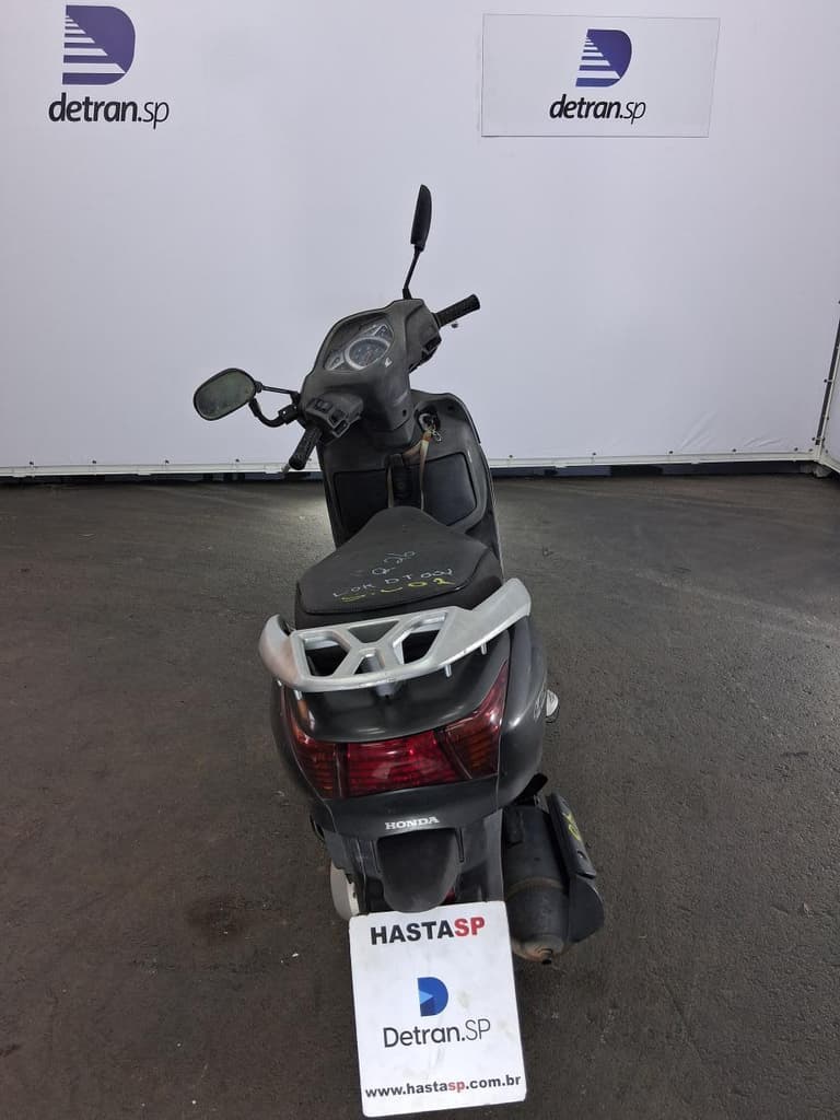 Honda Lead 110 2010 — foto 4