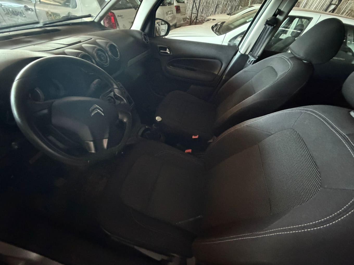 Citroën C3 Picasso Glx15 - 2012 — foto 2