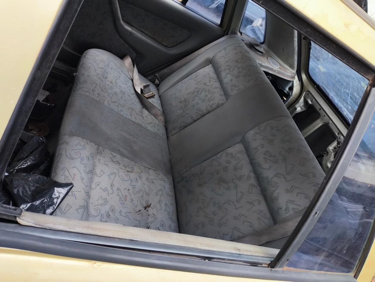 Volkswagen GOL 16V Plus, 2001 — foto 1