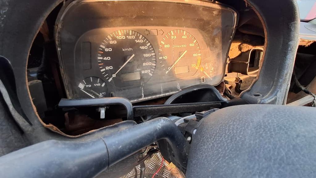 Volkswagen Imp/vw Polo Clas. 1.8 MI 1998 — foto 7