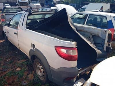 Fiat Strada 2015 — foto 23