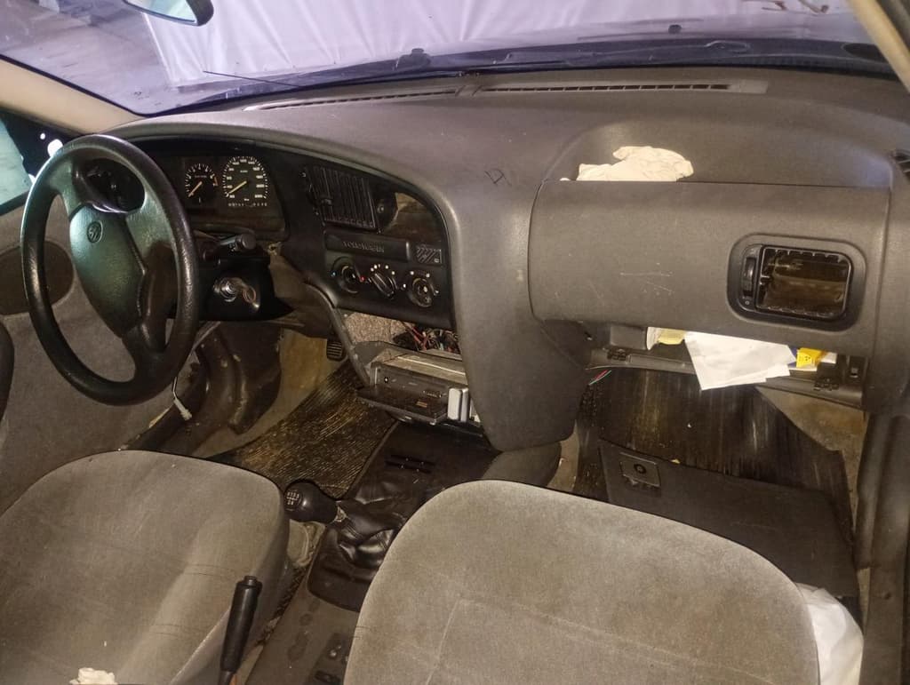 Volkswagen Pointer 1.8 1995 — foto 5