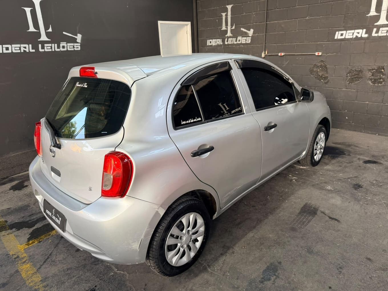 Nissan March 2016 — foto 10