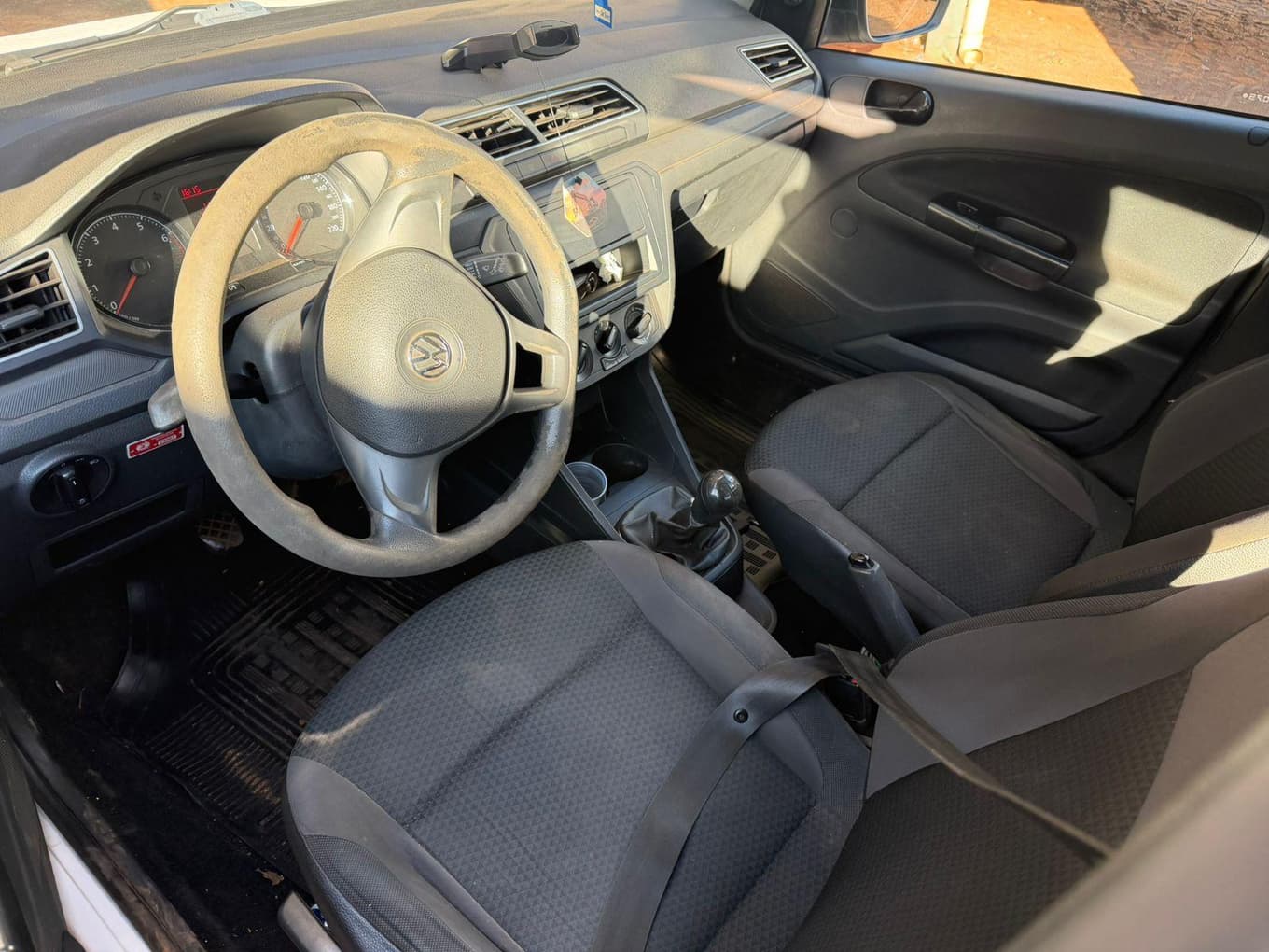 Volkswagen Gol 1.0l Mc4 - 2019 — foto 2
