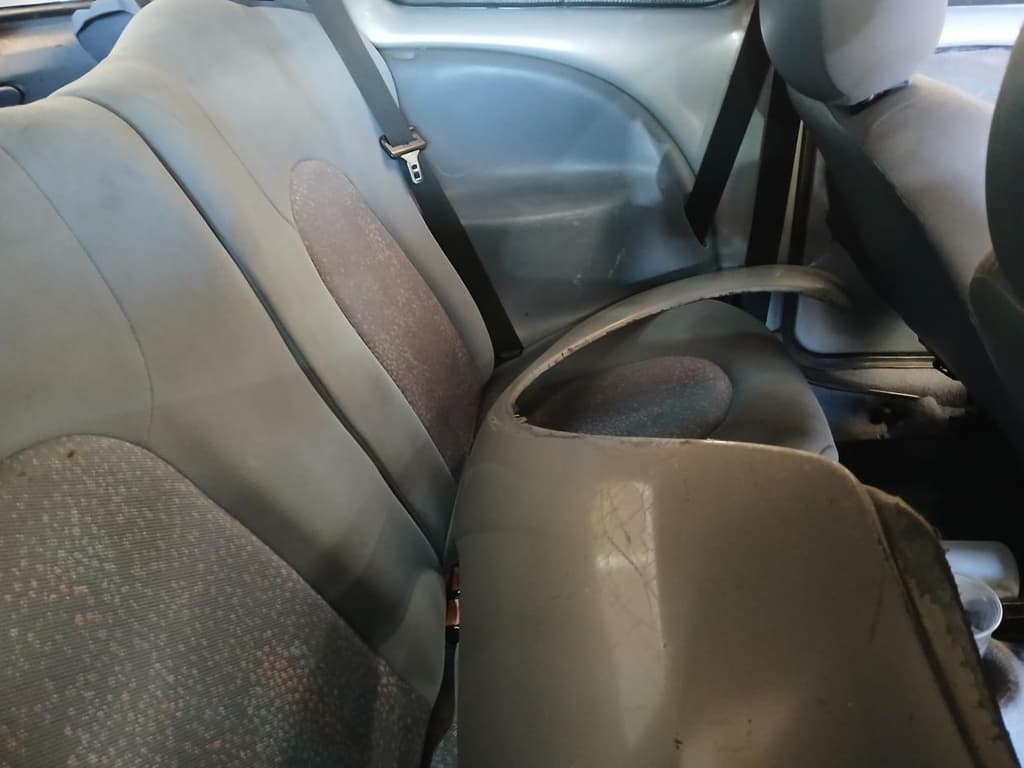Ford KA 1998 — foto 6