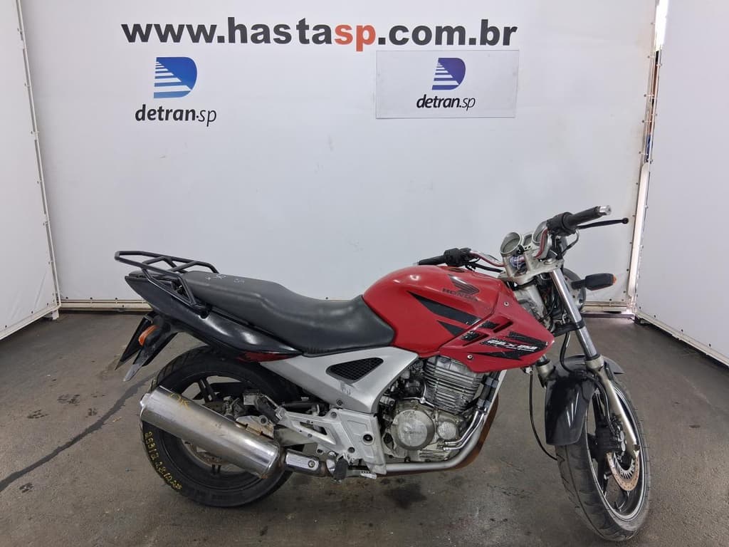 Honda CBX 250 Twister 2003 — foto 1