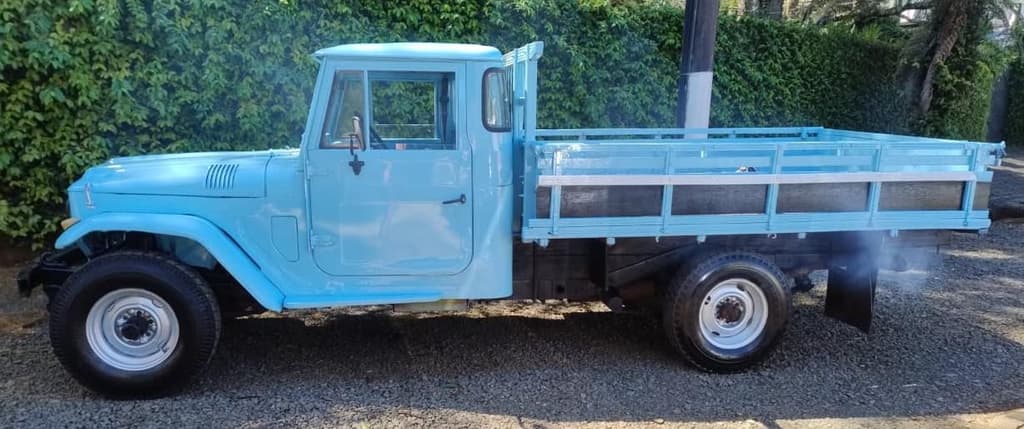 Toyota Bandeirante - 1983 — foto 6