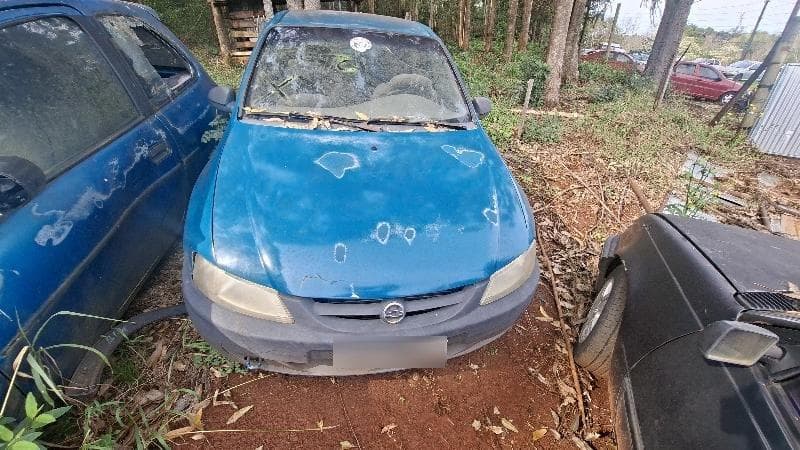 Chevrolet Celta 2000 — foto 1