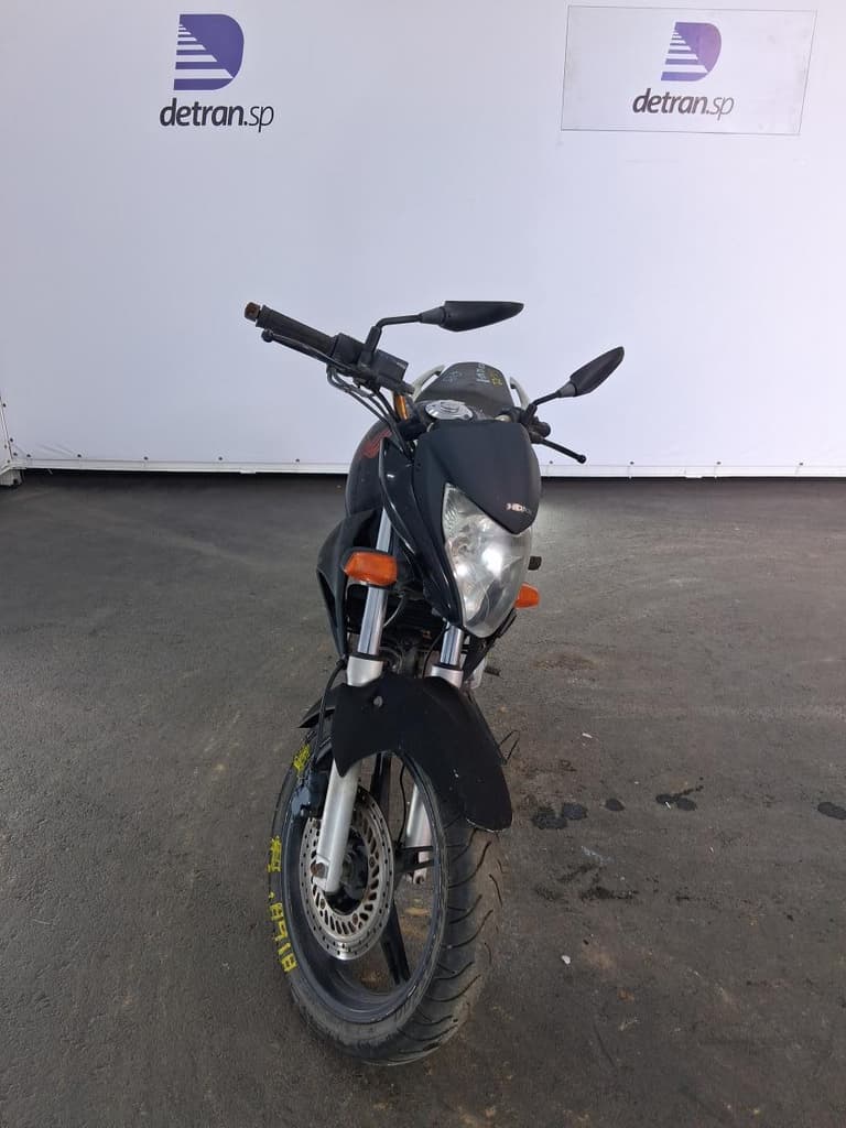 Honda CB 300r 2010 — foto 3