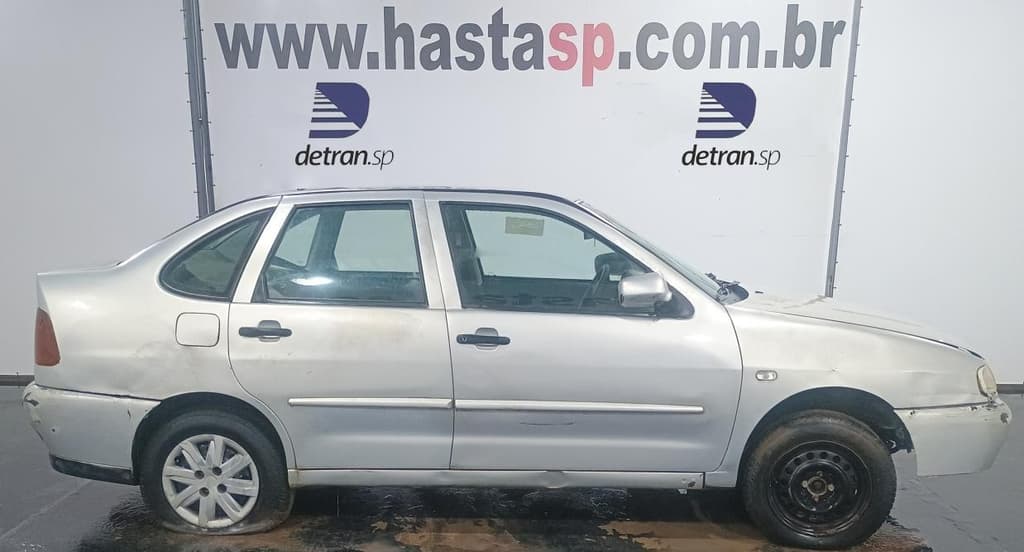 Volkswagen Polo 1999 — foto 1