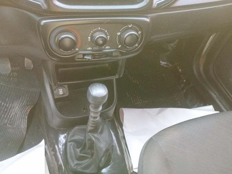 Fiat Strada 2022 — foto 8