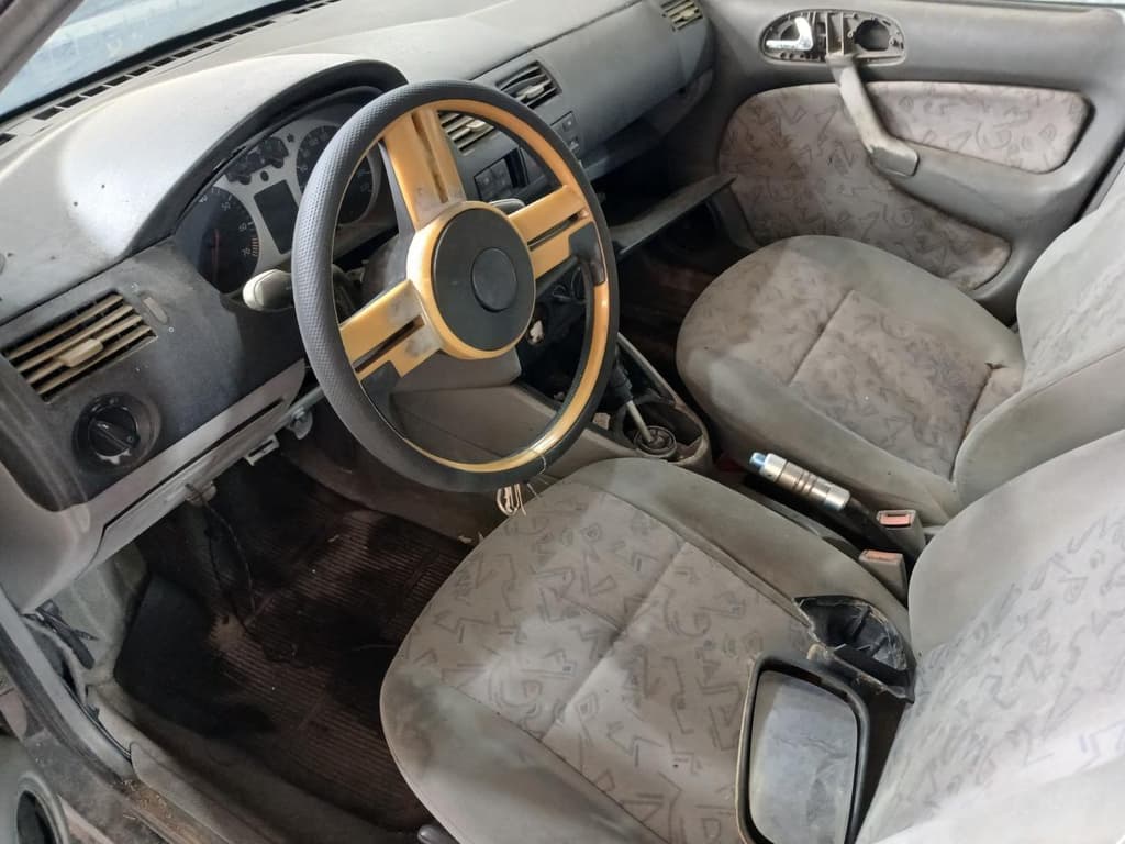 Volkswagen GOL Plus 16V 2001 — foto 4