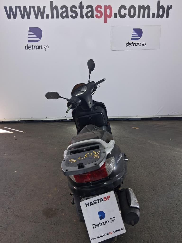 Suzuki An125 2009 — foto 4
