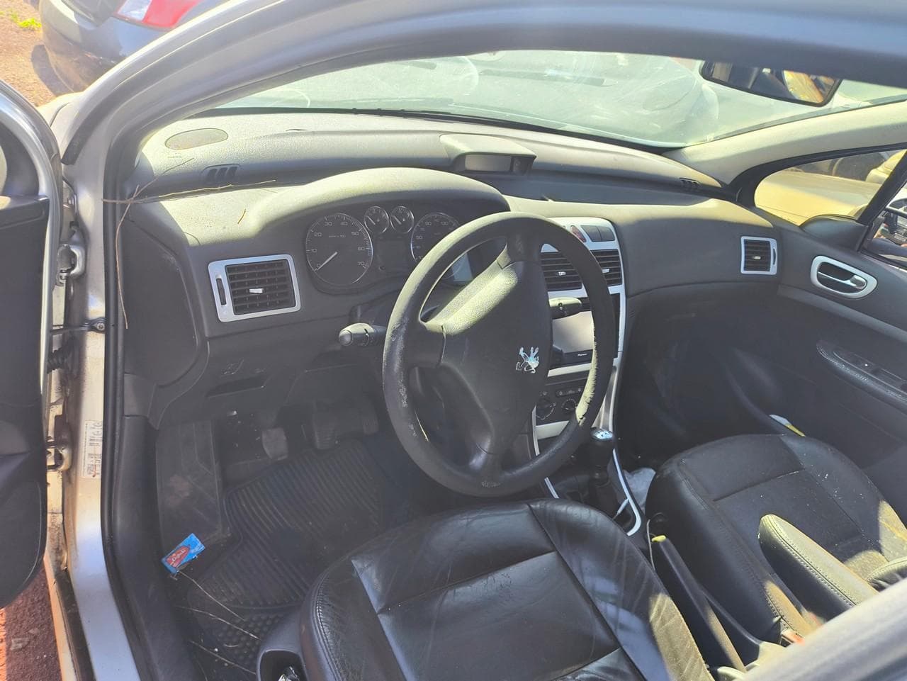 Peugeot 307 16 PR PK, 2010 — foto 4