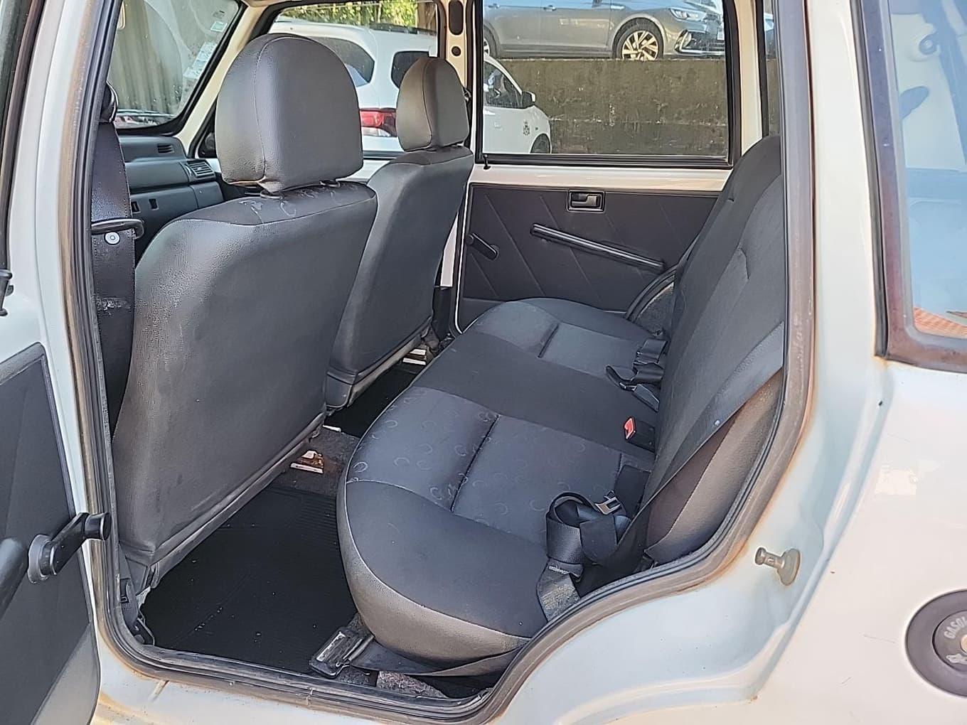 Fiat UNO Mille Economy 2012 — foto 9