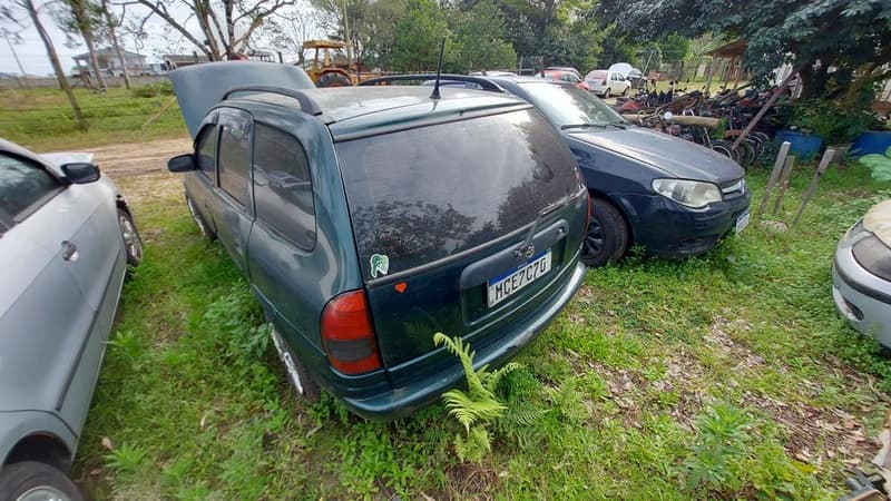 Chevrolet GM Corsa GL W 1998 — foto 3