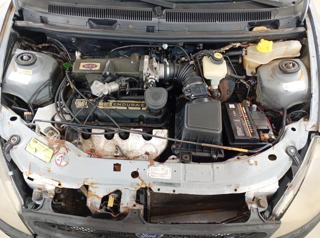 Ford KA CLX _2P 1998 — foto 5