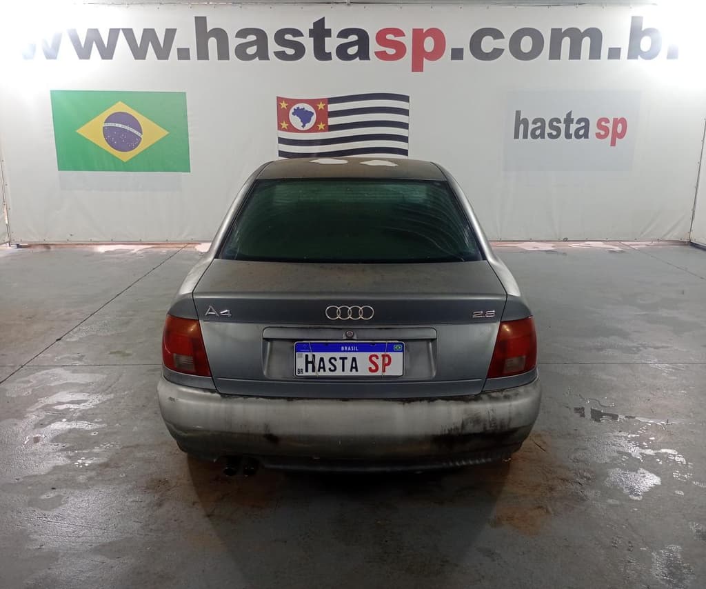 Audi A4 1995 — foto 4