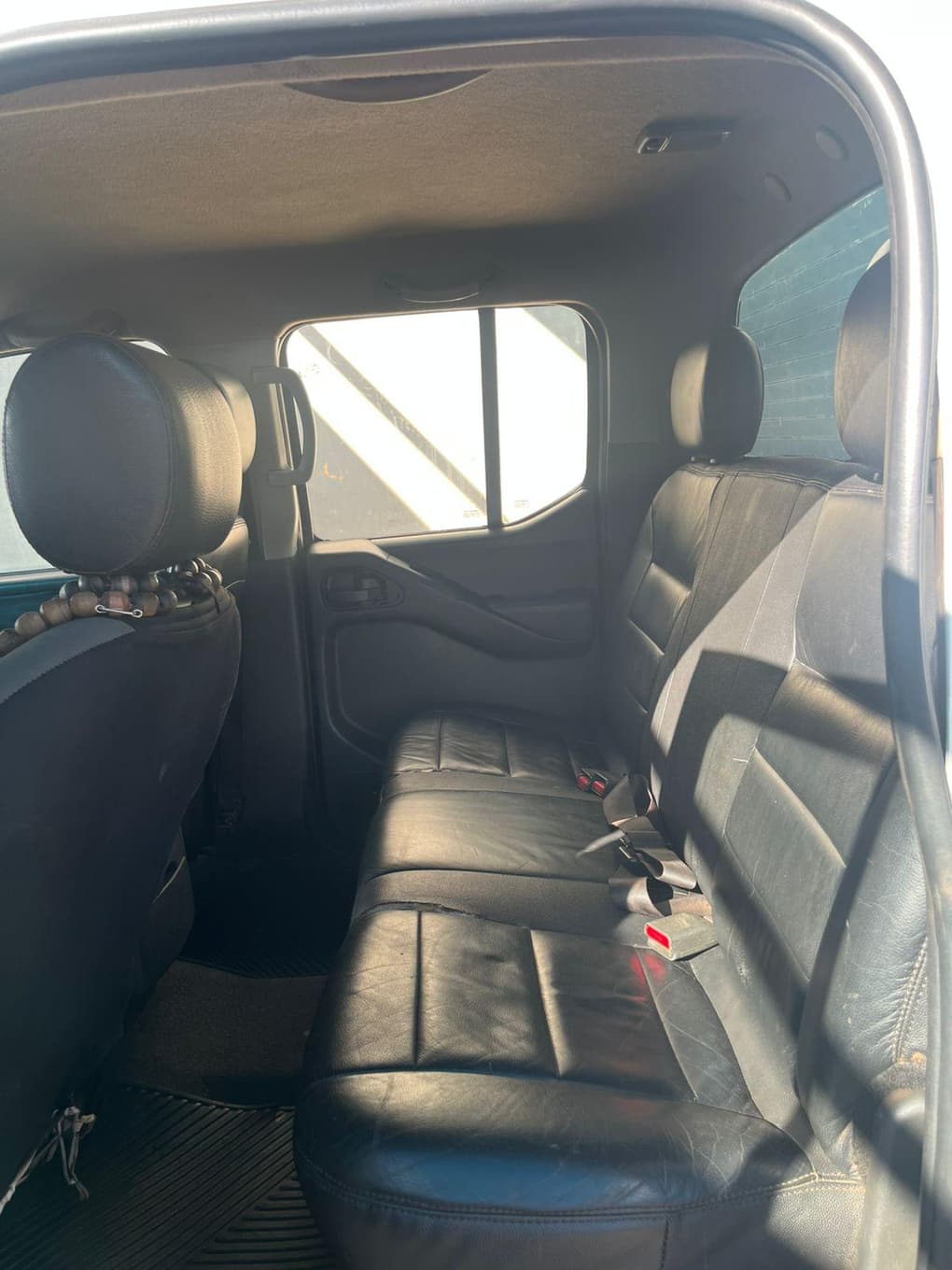 Frontier XE 2.5 - 4X2 - COR Branca- Diesel - ANO Modelo 2012 — foto 6