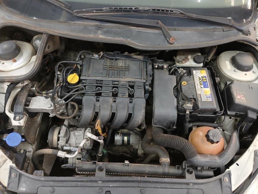 Peugeot 206 10 Sensat 2005 — foto 2