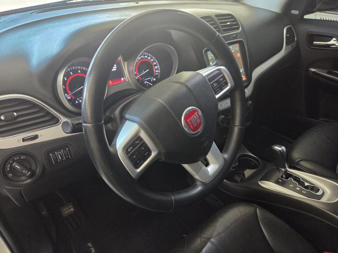 Fiat Freemont Precision AT6 2014 — foto 21