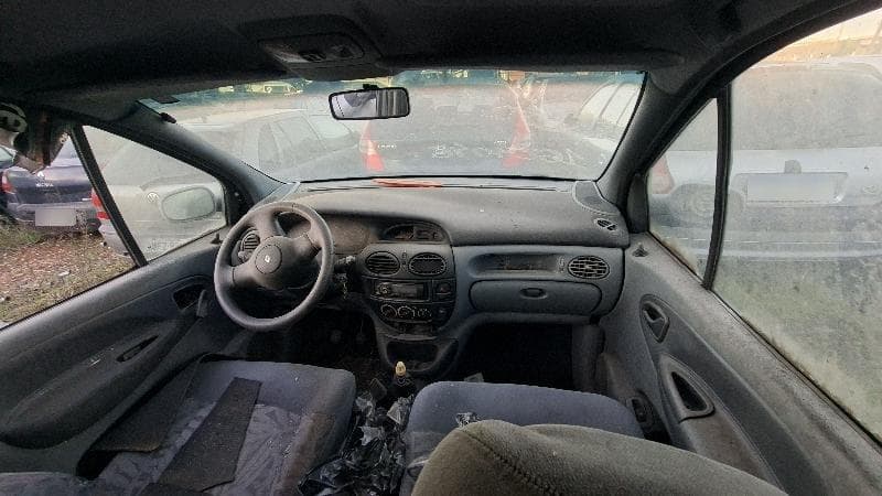 Renault Renault/scenic RT 1.6 16 1999 — foto 12