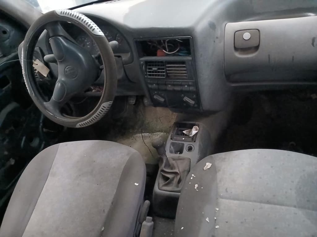 Volkswagen GOL CL 1.6 MI 1998 — foto 3