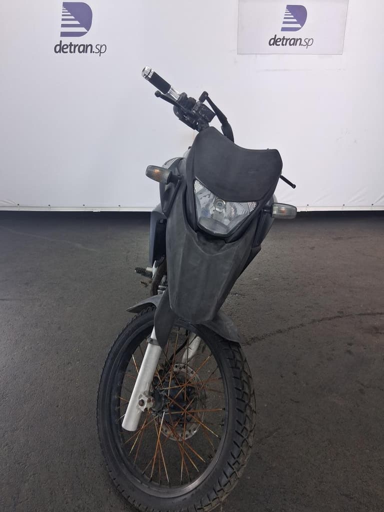 Honda XRE 300 2015 — foto 3