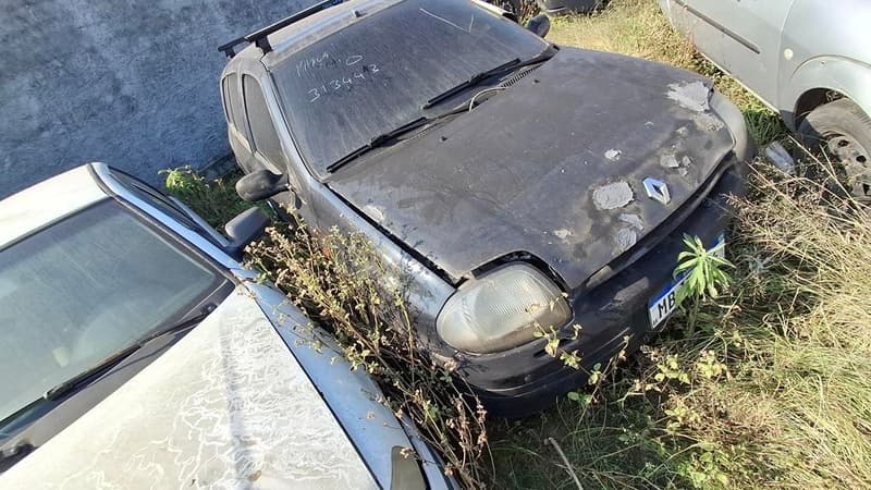 Renault Renault/clio RL 1.0 2001 — foto 13