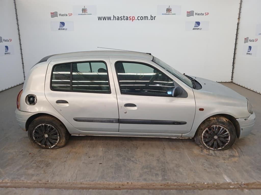 Renault Clio 2000, prata