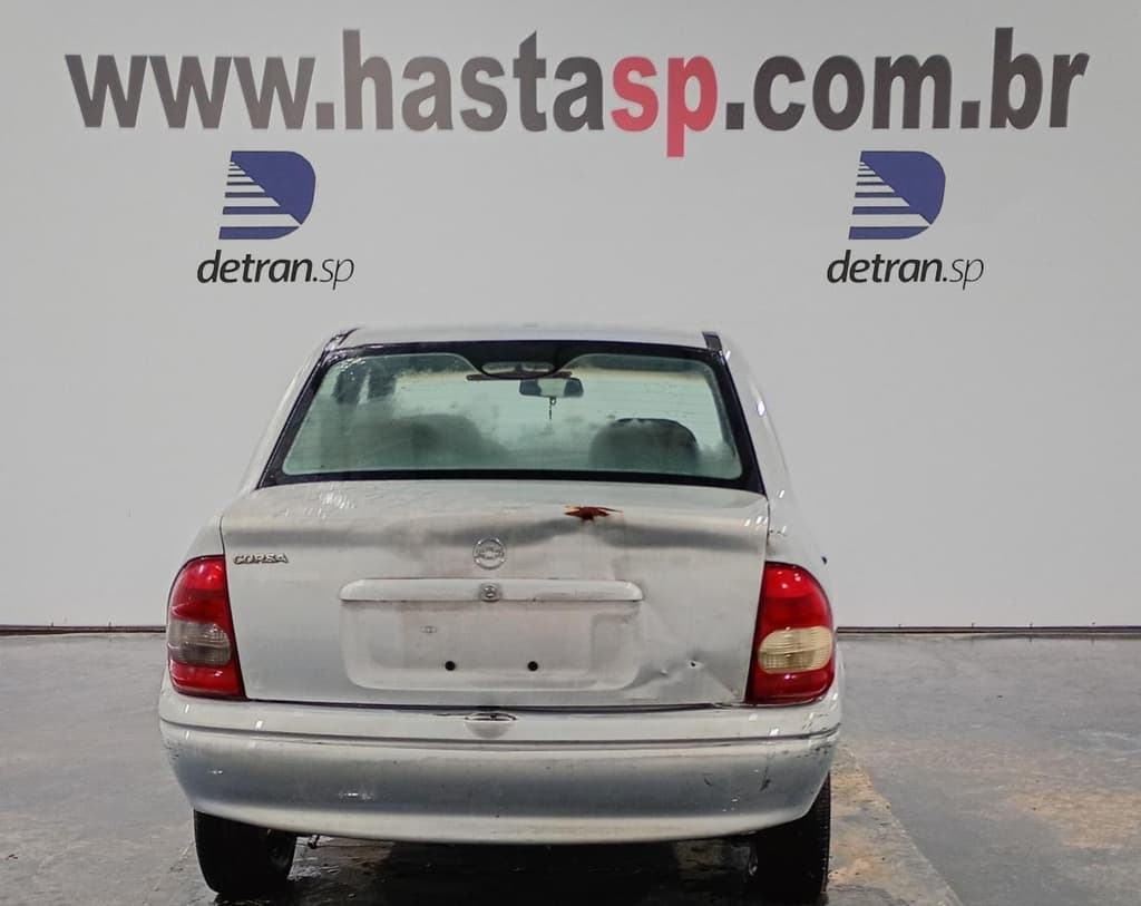 Chevrolet Corsa Milenium 2002 — foto 4