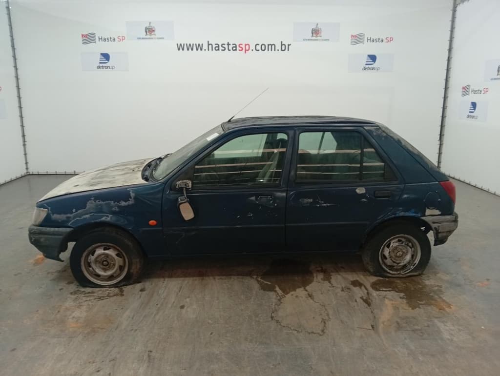 Ford Fiesta 1995 — foto 2
