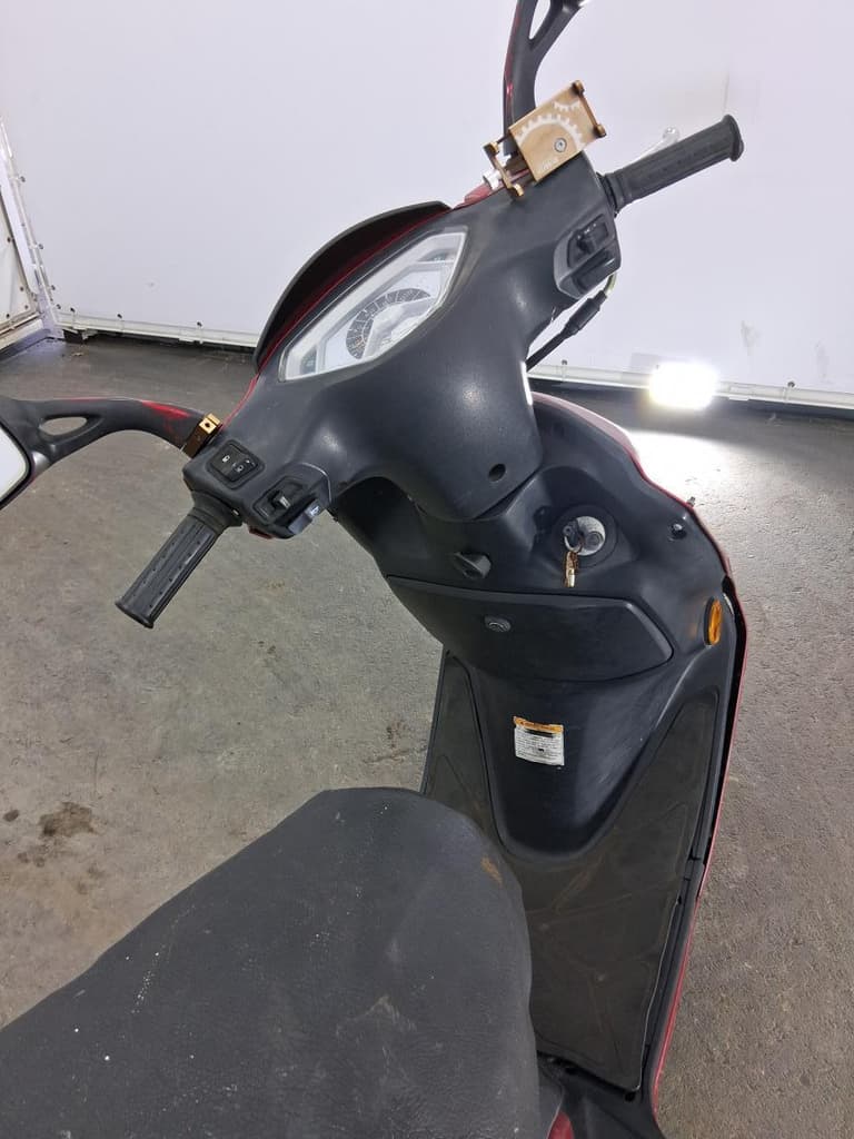 JTA Suzuki Burgman I 2012 — foto 5